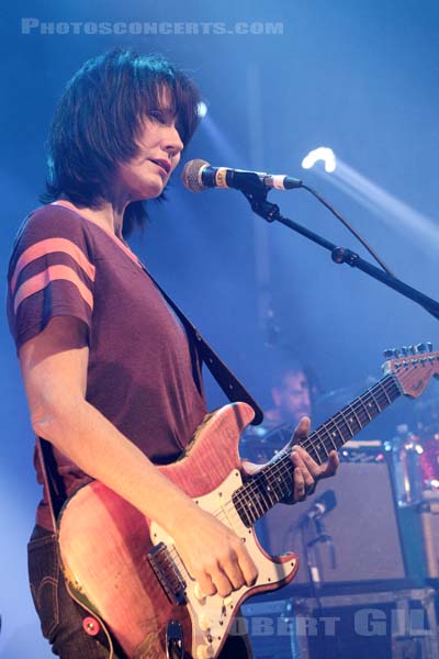 THE BREEDERS - 2017-10-27 - PARIS - Gaite Lyrique - Kelley Deal